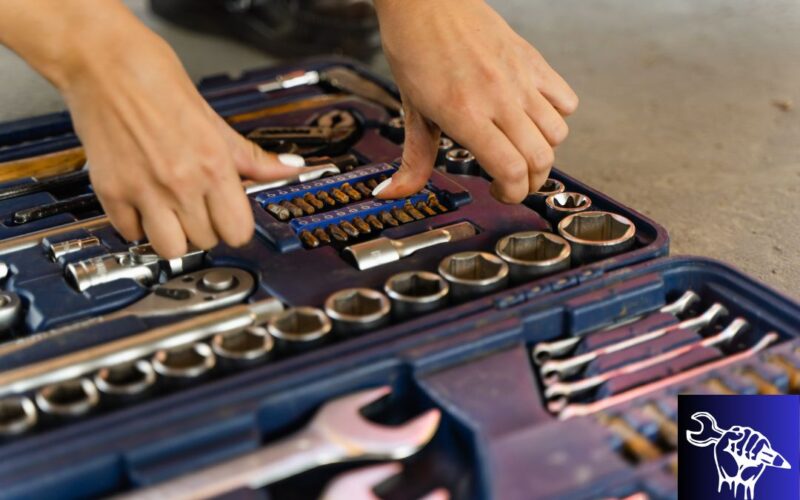 5 tools essential for your toolbox